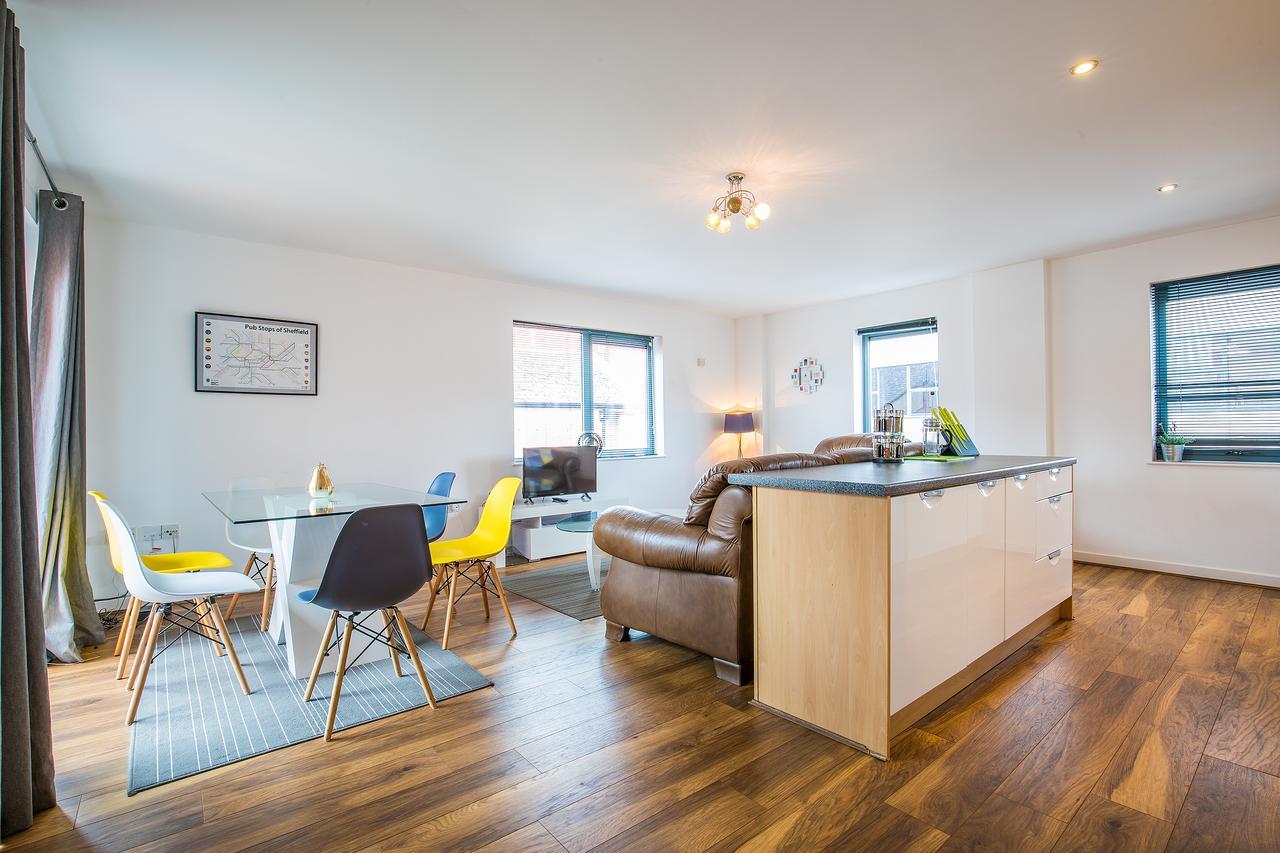 שפילד The Cathedral Suite Apartment With Love Your Stay מראה חיצוני תמונה